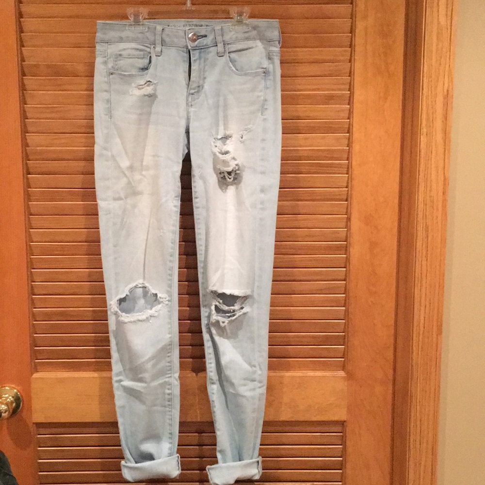 Light wash jeans